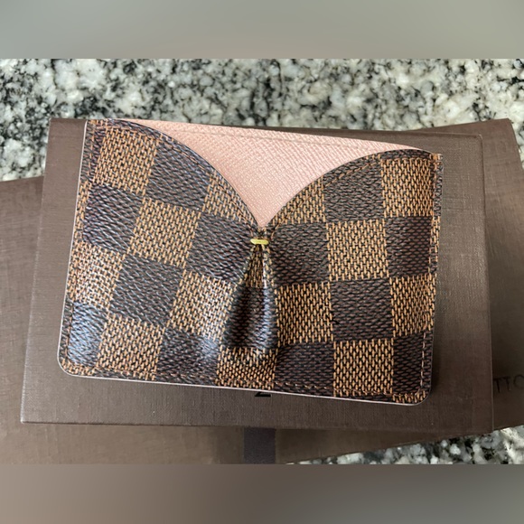 Louis Vuitton Caissa Card Holder Damier Ebene Rose Ballerine - Picture 2 of 14
